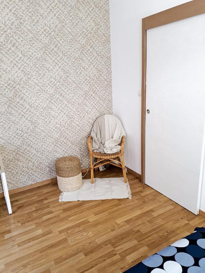 Appartement Cosy Entier, Parking Gratuit Dans La Rue Діжон Екстер'єр фото